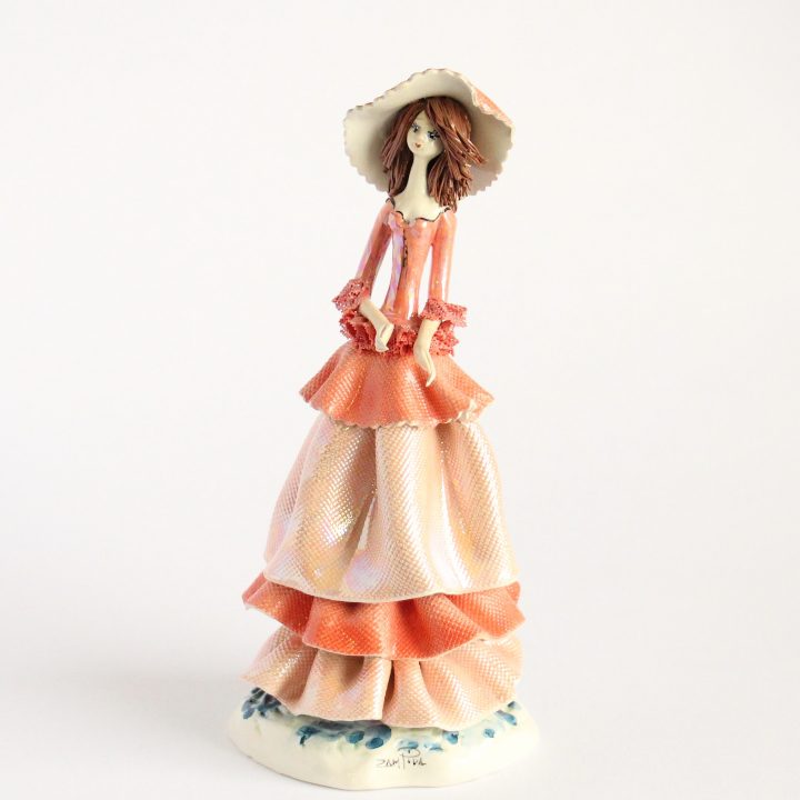 Lady red/pink dress