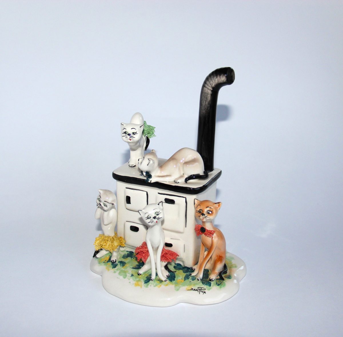 Cats on the stove