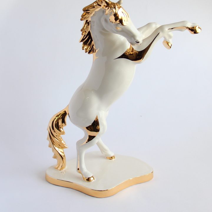 Porcelain Rampant horse