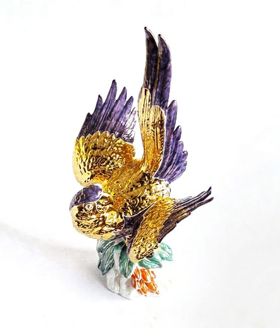 Flying Parrot